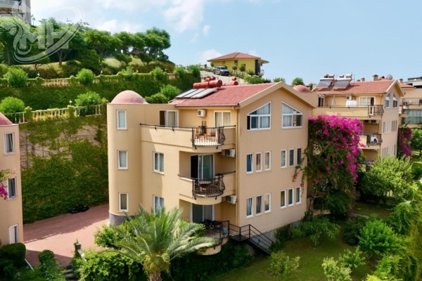 Luxury 2+1 Villa for Sale in Alanya's Prestigious GOLD CITY Complex, Kargıcak